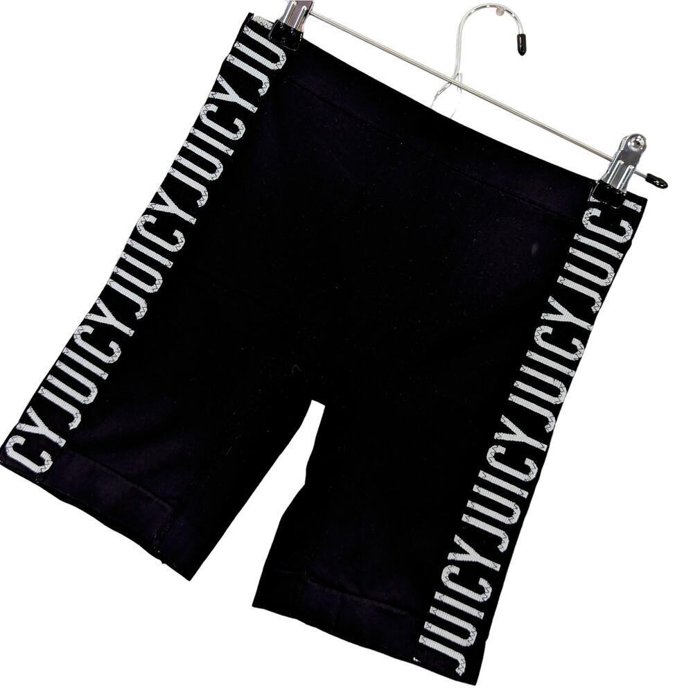 NWOT! JUICY COUTURE! ADORABLE BLACK, WHITE SPANDEX LOGO LEG BIKE SHORTS! SZ  M